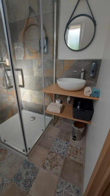 Mister Hinster - Studio Tout Confort Centre Ville Nogent-Le-Rotrou - 1E Etage Εξωτερικό φωτογραφία